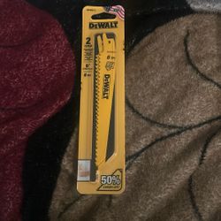 DEWALT 2 6-Inch 6 TPI Taper Back Bi-Metal Reciprocating Saw Blade (2-Pack) , Yellow