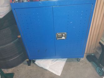 Stand up tool  organizer