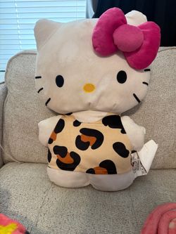 hello kitty plush