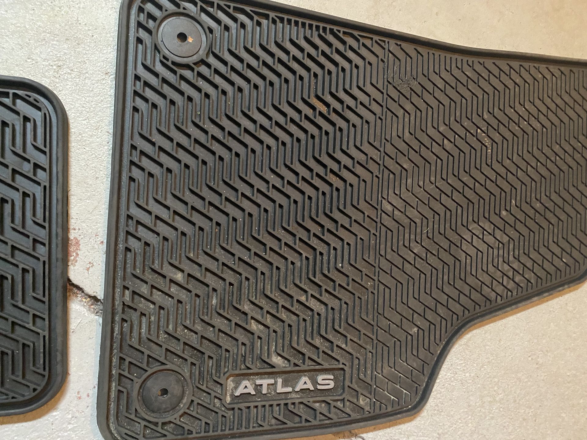 VW Atlas Rubber Floor Mats