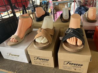 Beautiful Woman Shoes $10