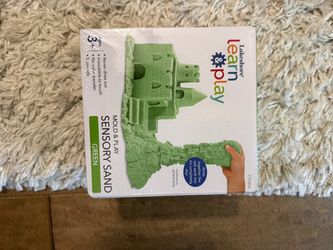 Mold and play sensory sand