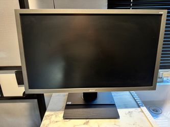 Two Acer Screen for $40