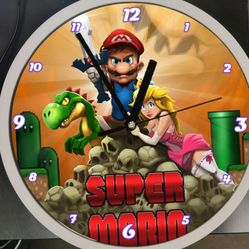 Mario n Peach Clock