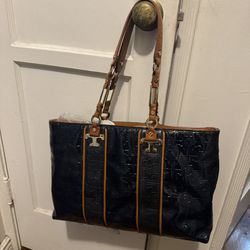 TORY BURCH LARGE TOTE BAG Monogram Design