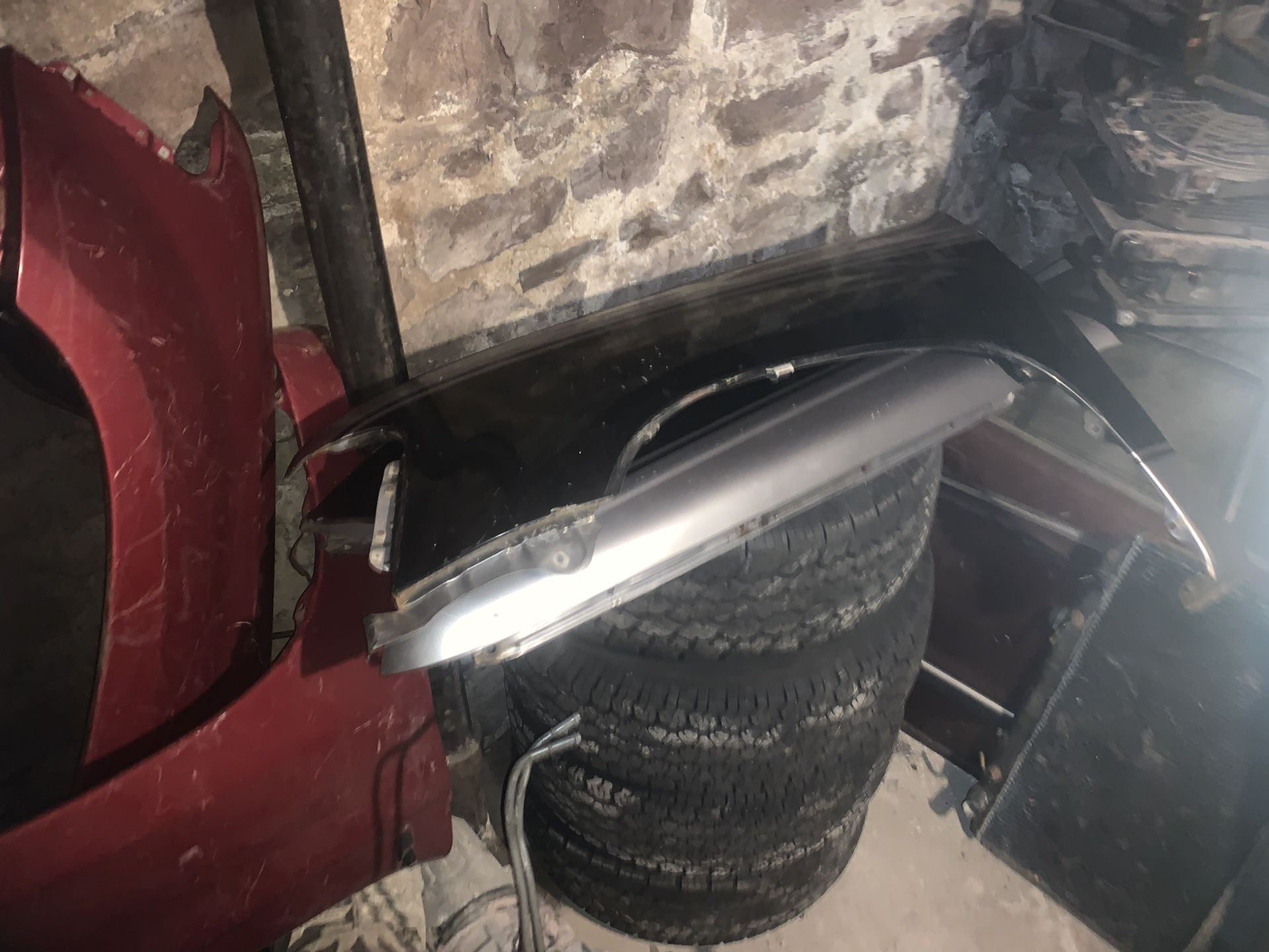 93-94 Toyota T100 parts doors, engines parts