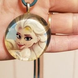 Disney Frozen Elsa Necklace 