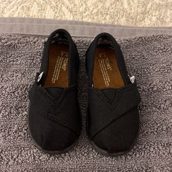 Toddler Toms