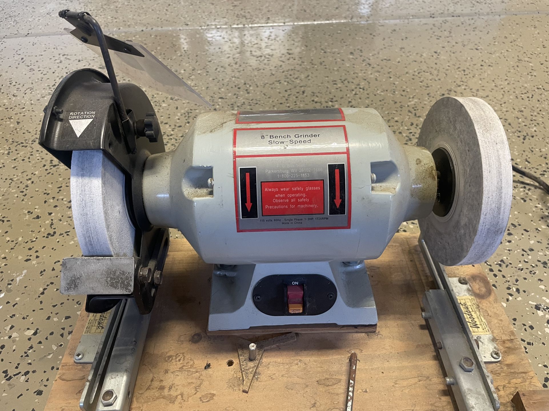 Woodcraft Slow Speed Bench Grinder