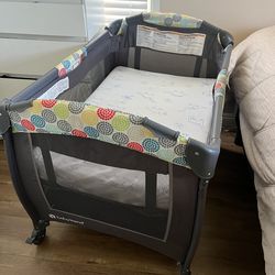 Play pen with memory foam mattress
