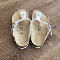 BIRKENSTOCK SANDALS 