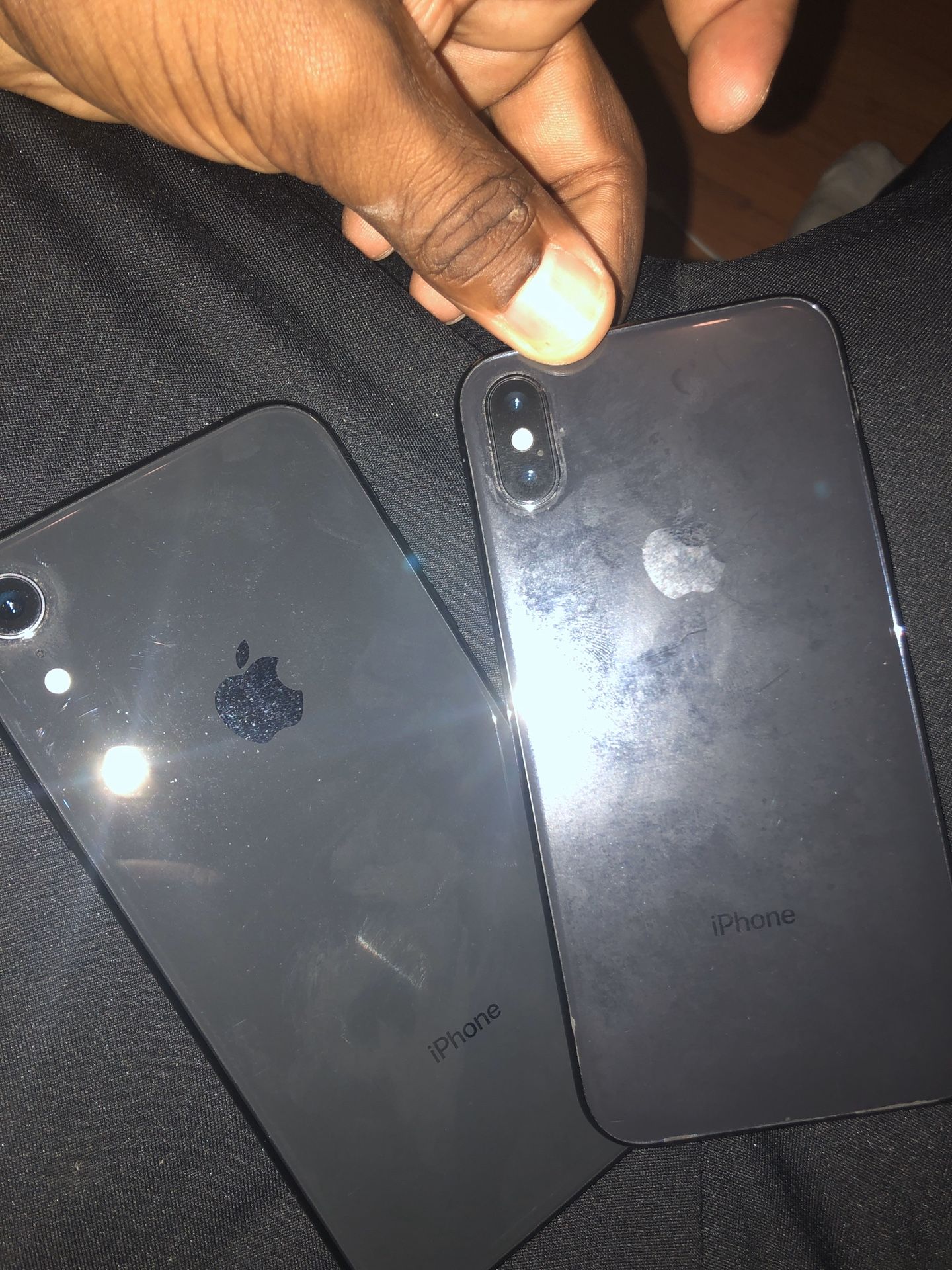 iPhone X and XR