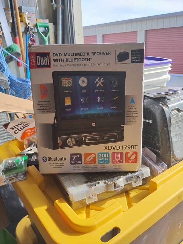 DVD MULTI- MEDIA RECEIVER WITH Bluetooth 7" DIGITAL LCD TOUCH SCREEN