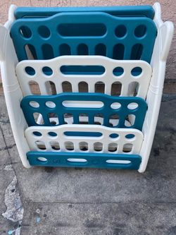 Books rack
