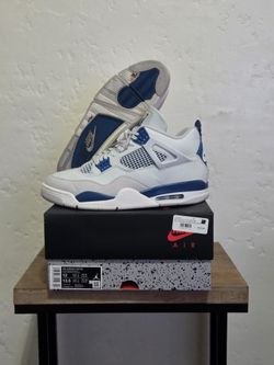 Jordan 4 Retro Military Blue (2024)