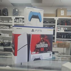 Sony Ps5 Disc Edition With MWIII Game And An Extra Controller 