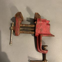 Vintage Brink&Cotton 149-8 Clamp On Table Vise