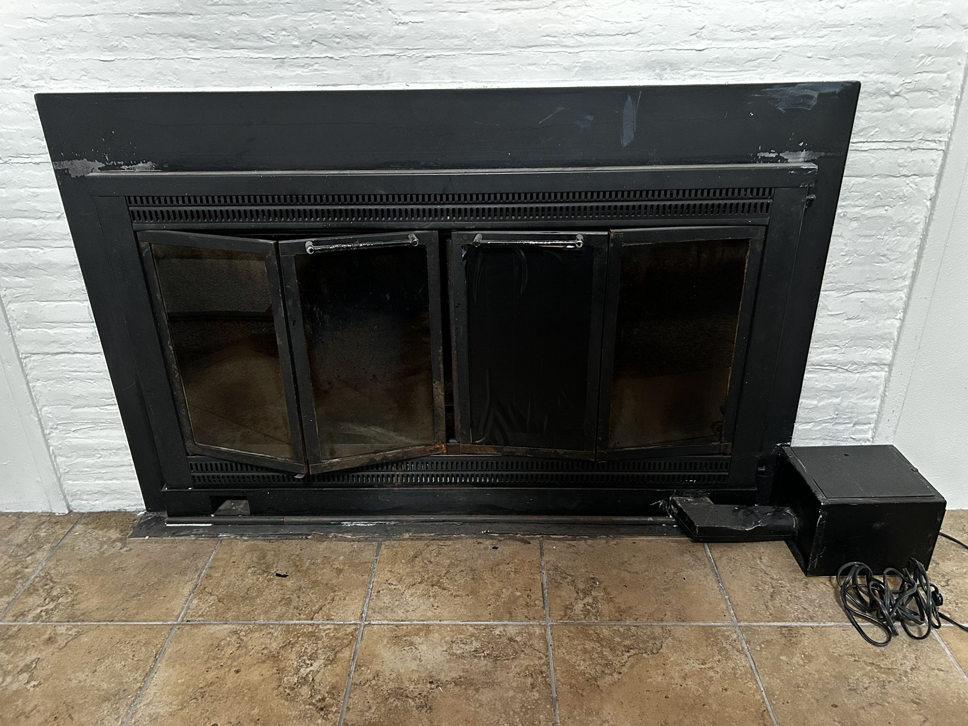 Vintage Fireplace Doors With Heat Tube Grate And Fan