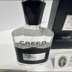 Creed Aventus Perfume