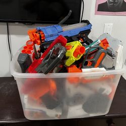 Tons Of Nerf Guns All For $250