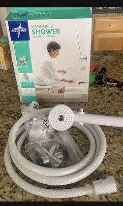 ** Medline  Adjustable Showerhead!!