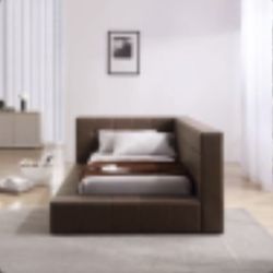 Twin/full-size platform bed