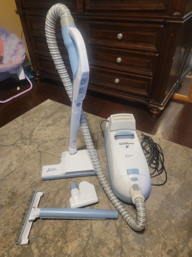 Electrolux Guardian HEPA Canister Vacuum With Hose And Attachments