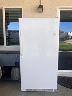 Frigidaire refrigerator