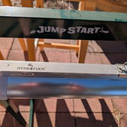 Hydrofarm Jump Start Grow Light