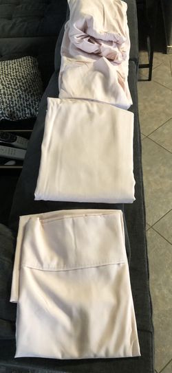Twin Sheet Set $8