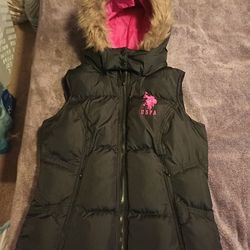 U.S. POLO ASSN. PUFFER VEST 
