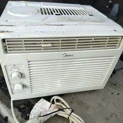 AC Air conditioner 