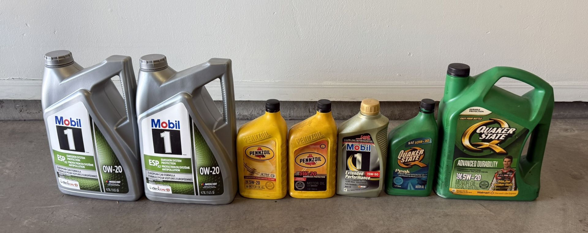 Motor Oil Assorted Lot