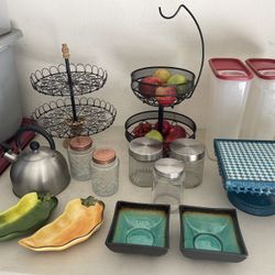 Kitchen Items 