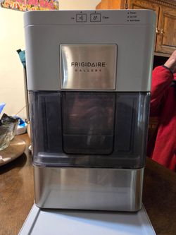 Frigidaire Gallery Icemaker