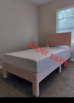 Twin size bed
