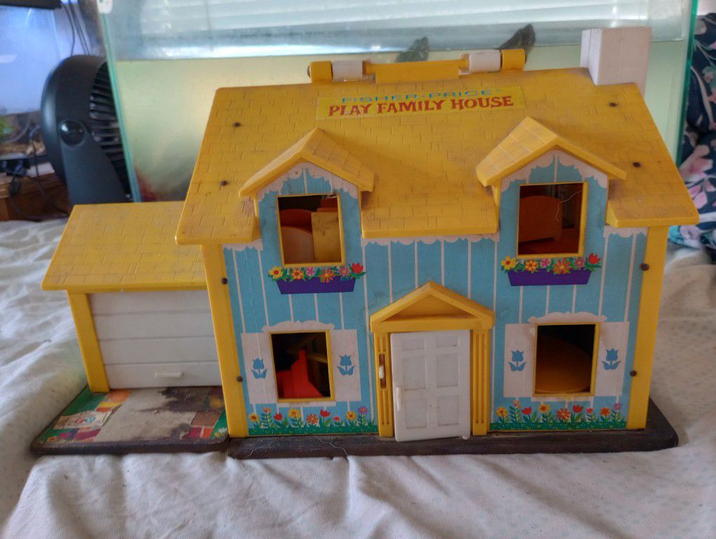 Vintage Fisher - Price Play Family House. 