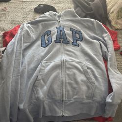 Gap zip up