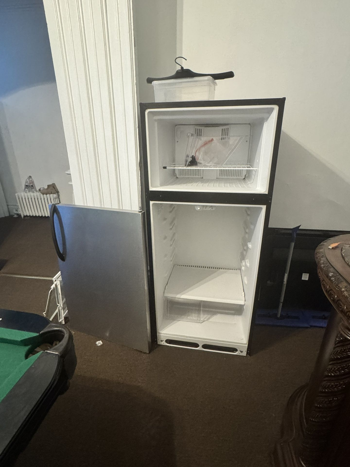Refrigerator