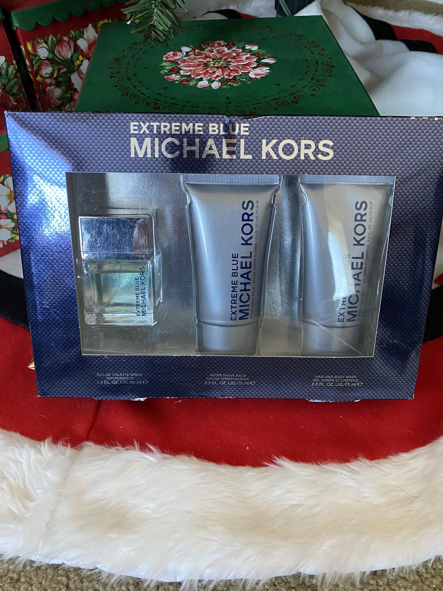Michael Kors Blue Eau de Toilette for Men Gift Set for Sale in Merced, CA -  OfferUp