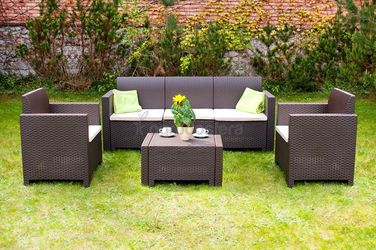 New outdoor furniture in its box 1 year warranty