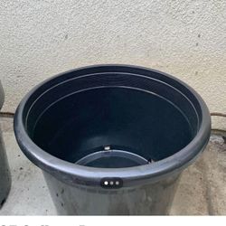 25 Gallon Plant Pot