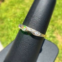 Vintage Jewelry 14k solid two tone yellow gold natural diamond 0.10CTW ring size 7.50