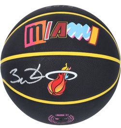 Dwyane Wade Miami Heat authentic autographed basketball