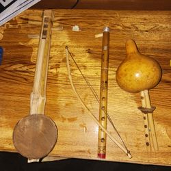 Homemade Hindu Instruments / Make Me A Offer