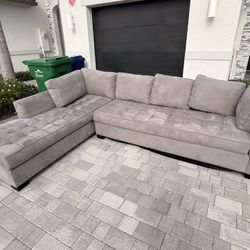 Sectional Couch With Lounge 