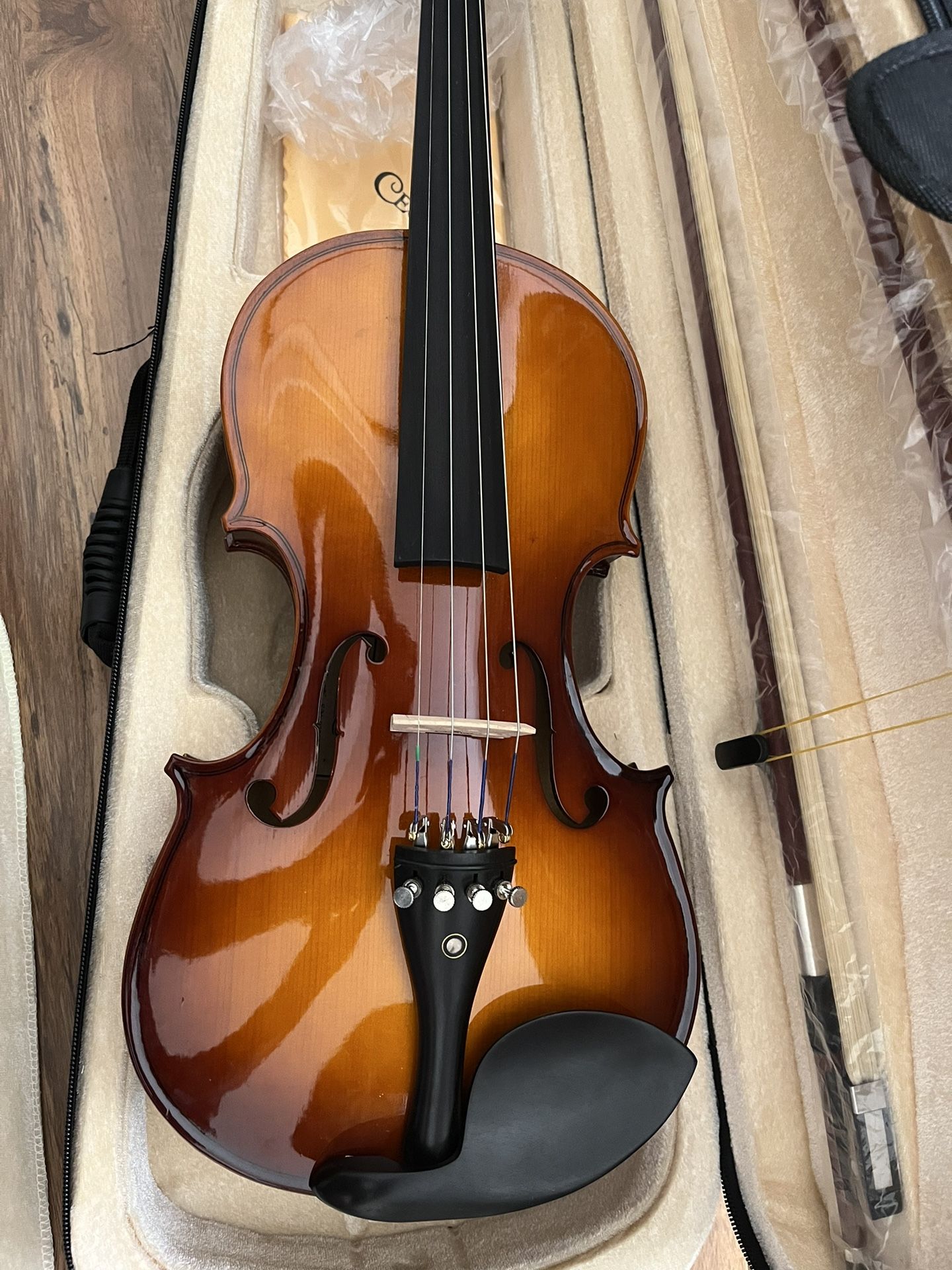 Cecilia CV320L Solid wood 4/4 Left Handed Violin for Sale in Chino ...