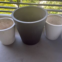 3 Flower Pots