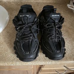 Balenciaga Tracks