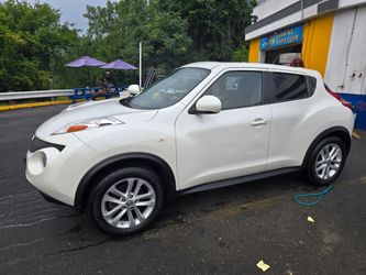 2014 nissan juke awd